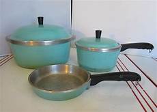 Hard Anodized Cookware Review