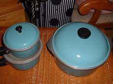 Vintage Club Cookware